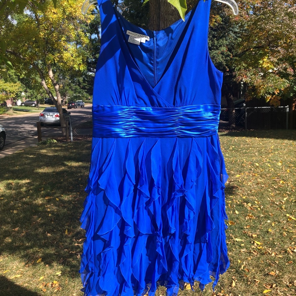Maggy London eye catching blue dress
